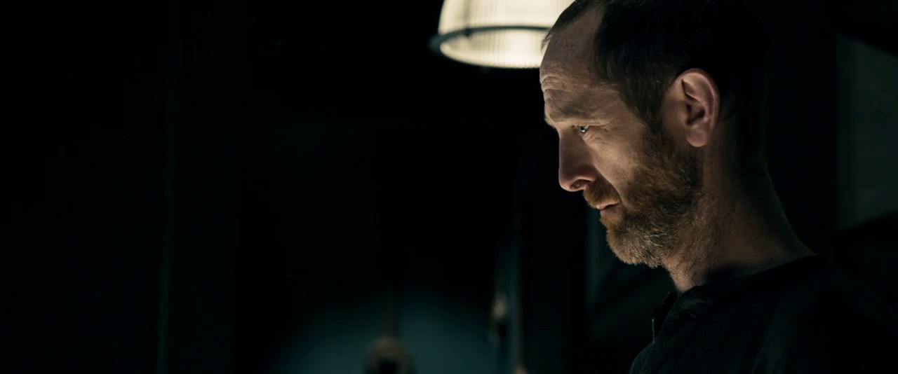 Gone (2012) BluRay Hindi + English 720p x264 AVC DDP 5.1.mkv.0001